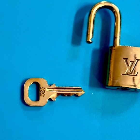 $300 Louis Vuitton Padlock Lock and Key - Picture 2 of 7